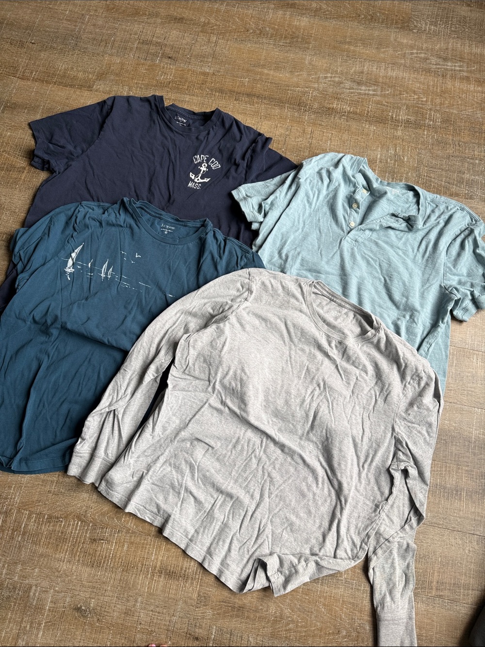4 J. Crew Men's Short & Long Sleeve T shirts
